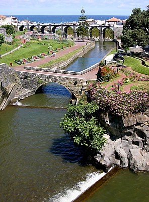 Park with baroque bridges in Ribeira Grande