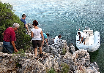 The dinghy of our gulet picks us up from the hike to the ruins of the old Lycian city Lydea