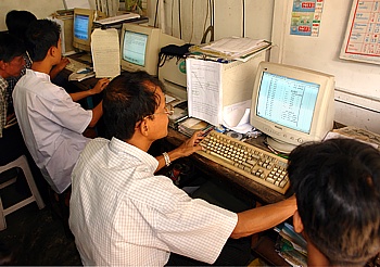 Computer- und Internetshop in Yangon