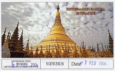 5 US$ Entrancefee for the Shwedagon Pagoda