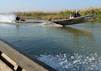 Schnelle Boote auf dem Inle See