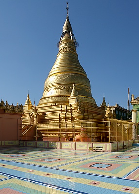 Pon Nya Shin Pagode in Sagaing