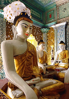 Shwedagon Pagoda in Yangon