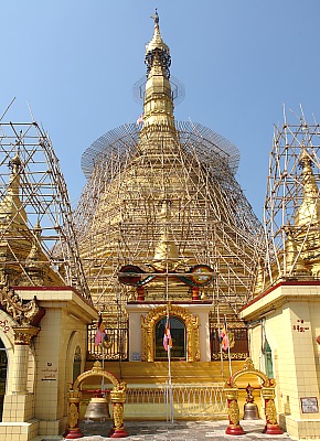 Sule Pagoda in the downtown of Yangon