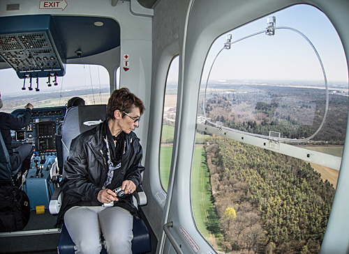 Zeppelin airship gondola with panoramic window to open