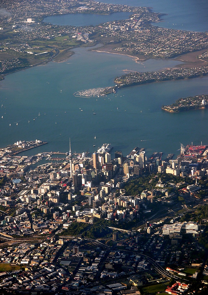 Downtown mit Sky Tower in Auckland