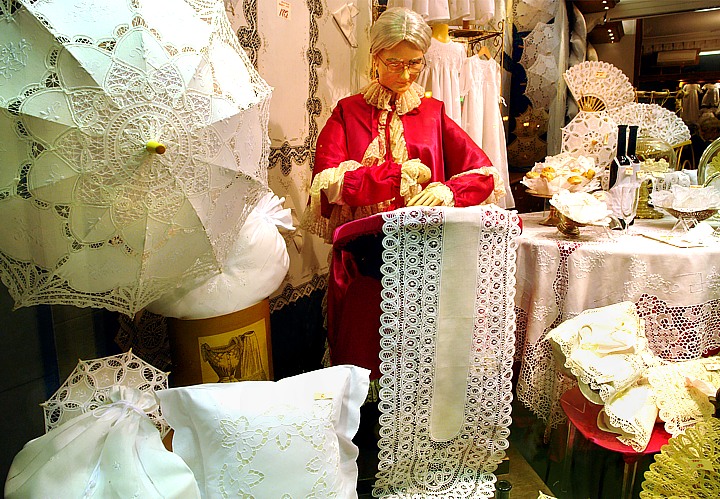 Finest Brussels lace doily at Grande Place