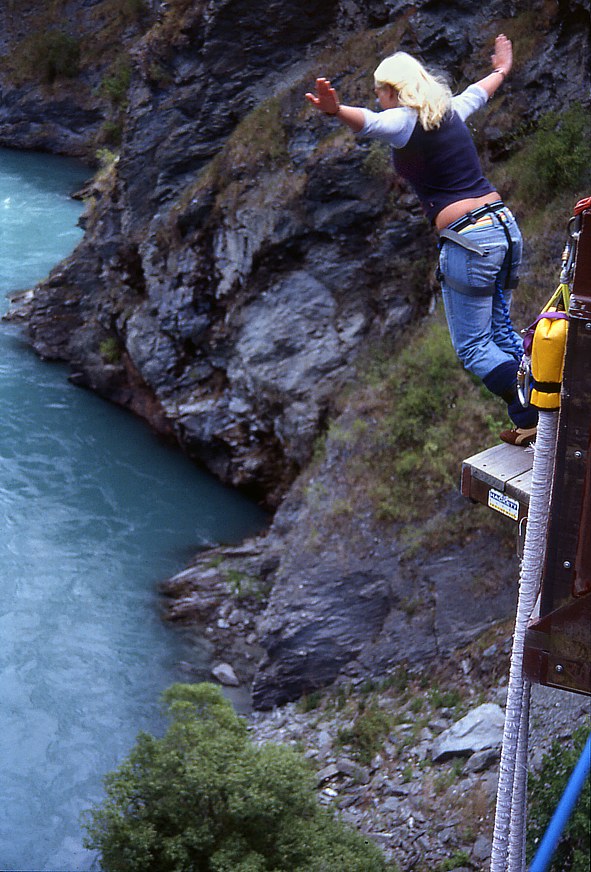 Test of courage with Bungy Jumping