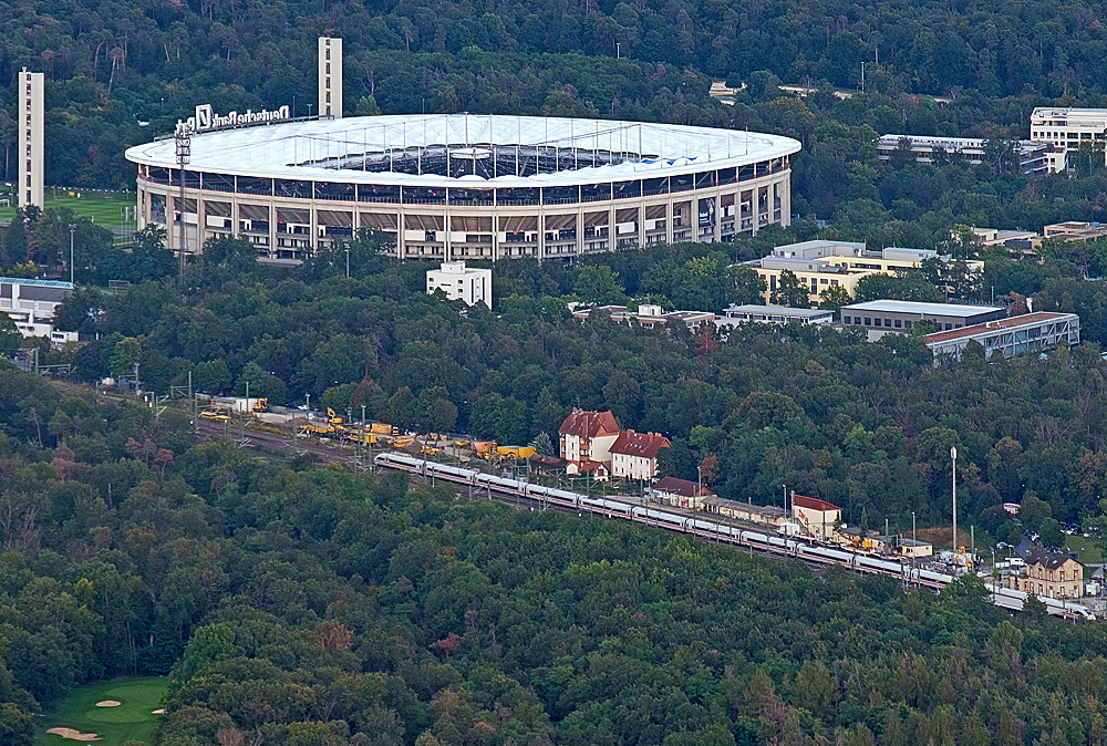 Deutsche Dank Fuballstadion