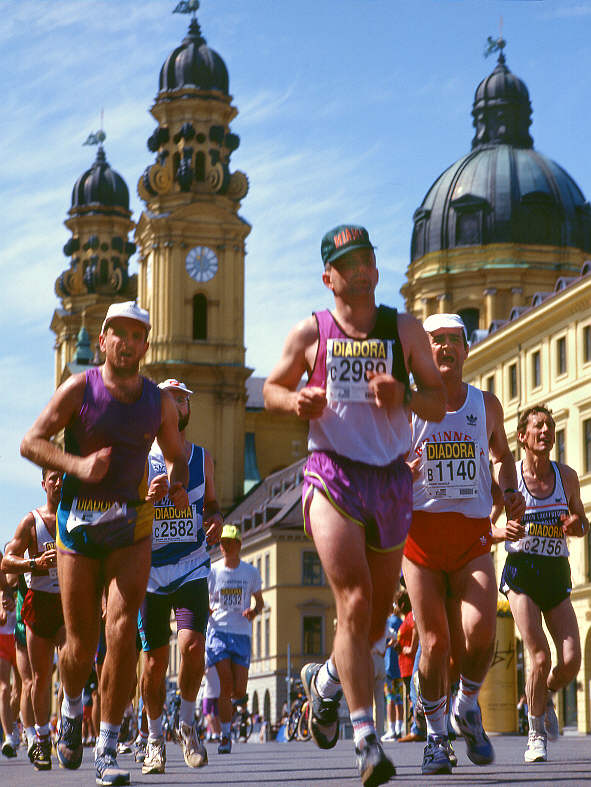 Munich marathon at Odeonsplatz