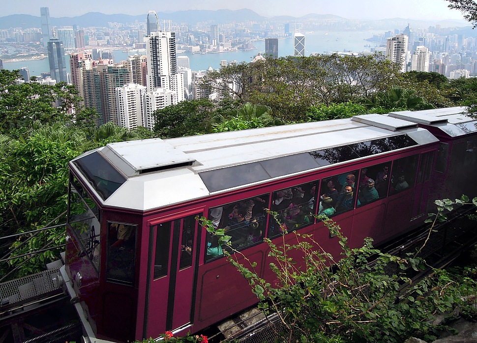 Cable Car onto the Pick in Hongkong