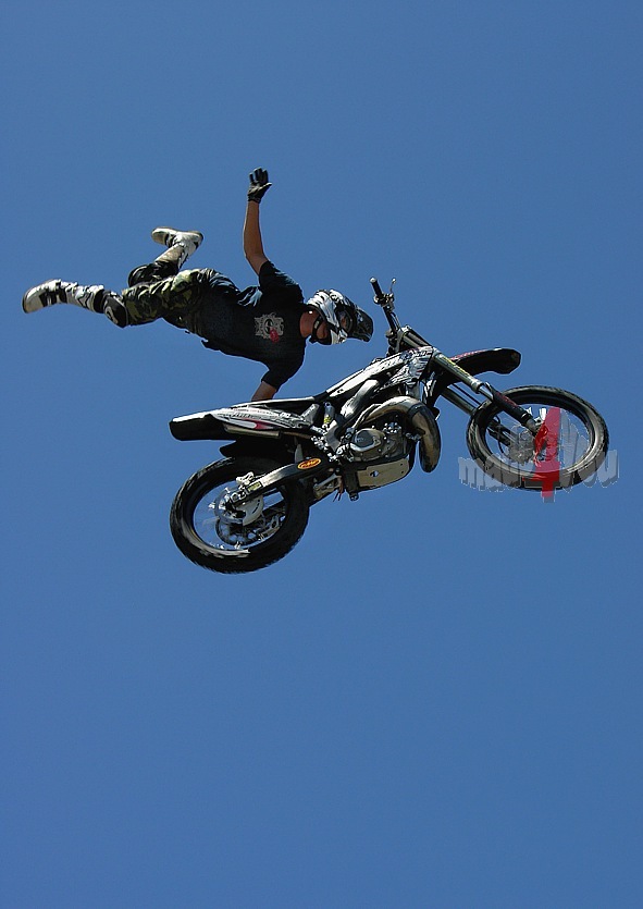 Freestyle Motocross high flyer