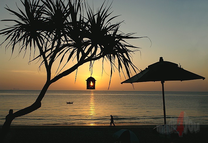 Sunset on Ko Lanta beach
