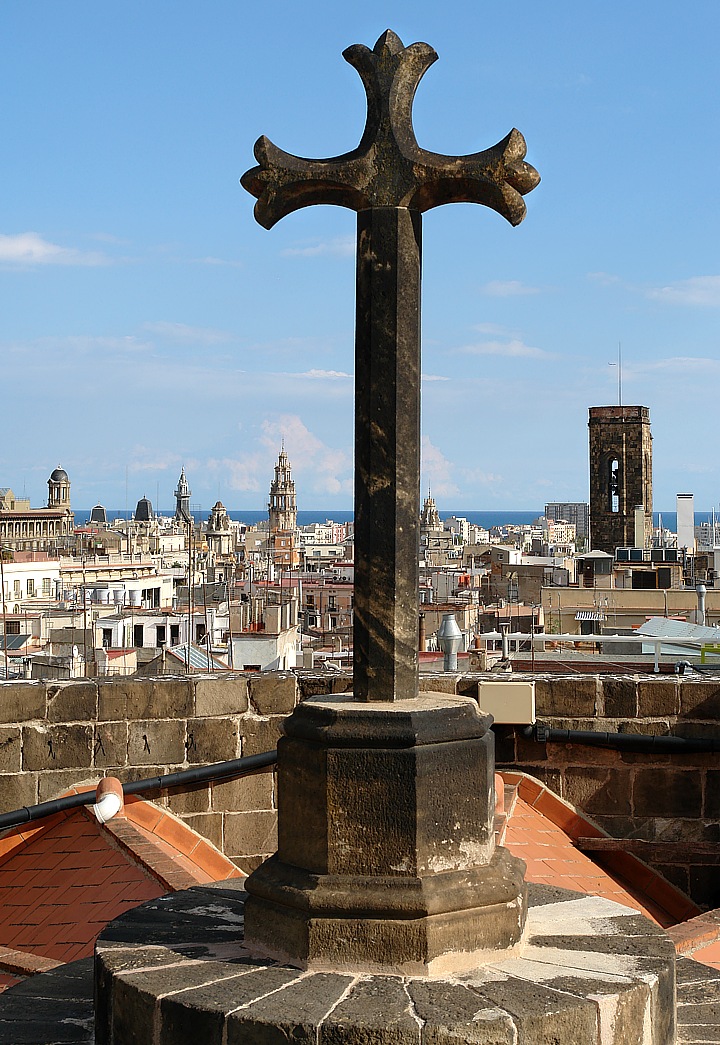 Lookout from church roof in Bari Gothic