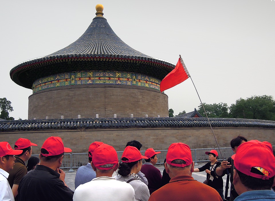 Communist cadre at the Temple of Heaven