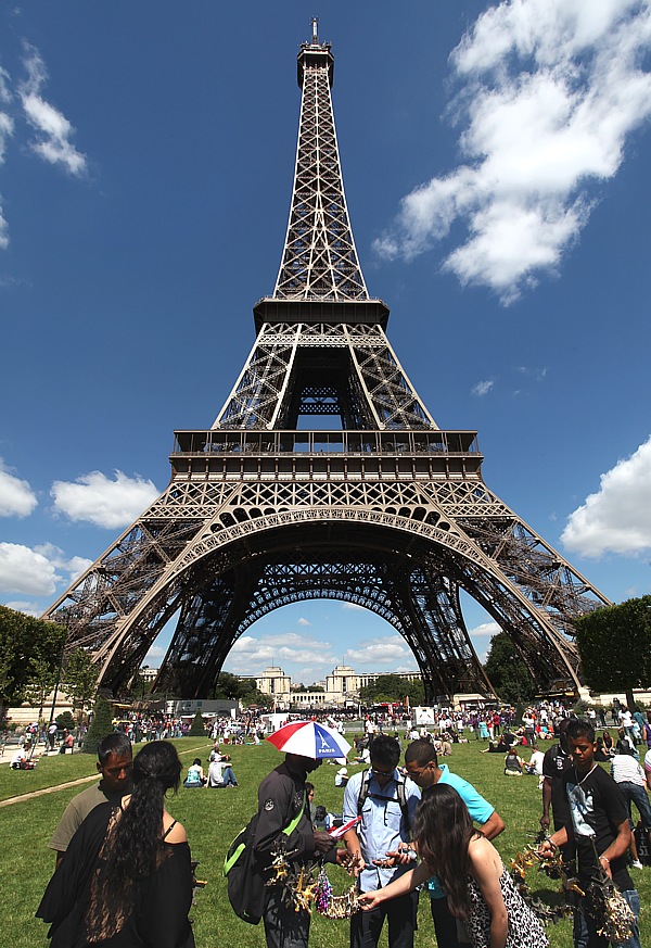 Tricolore im Parc du Champ de Mars beim Eiffelturm