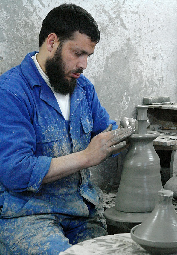 Potter at work in Fez