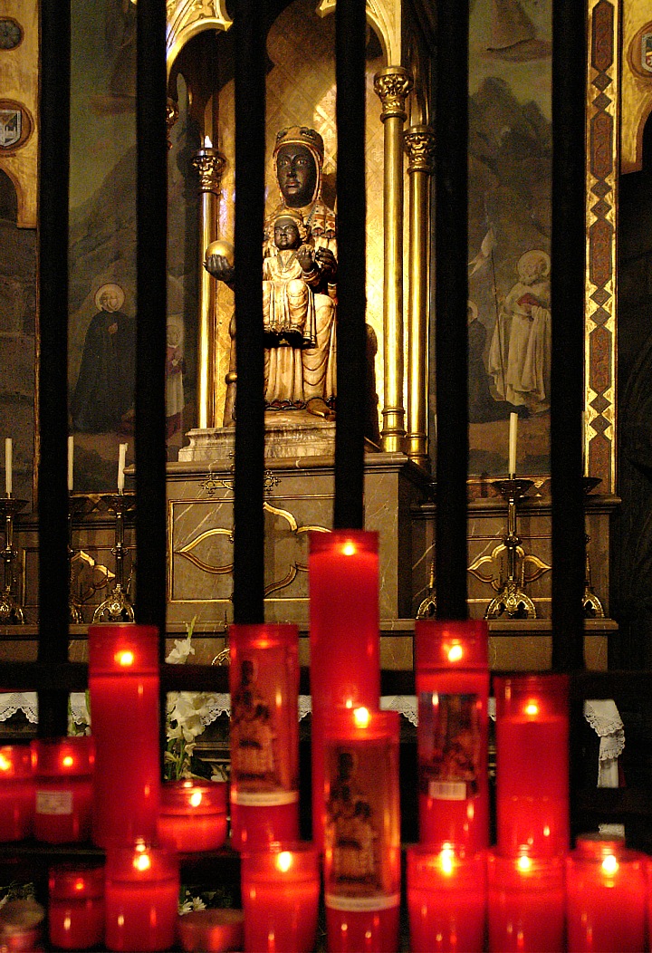 Black Madonna in Bari Gothic