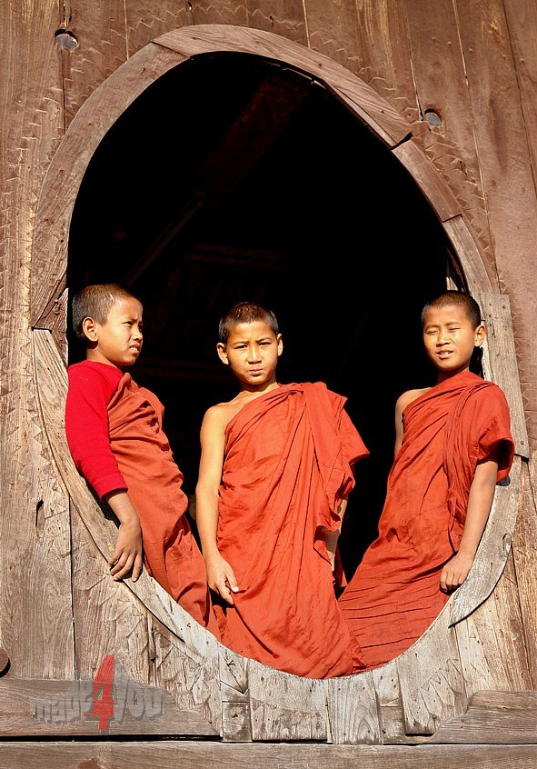 Young monks in Shwe Yaunghwe Monastery