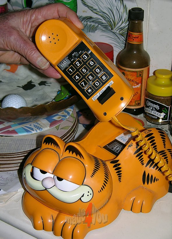Garfield Telephon in Cosy cat Bed and Breakfast
