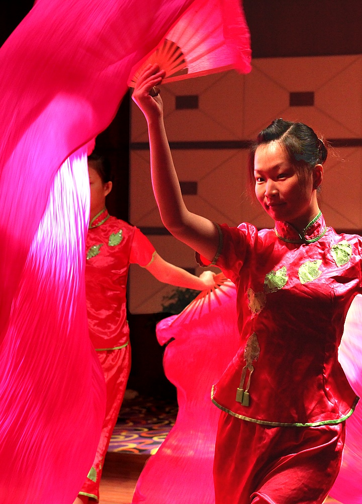 Chinese dance performance during Yangtze cruise