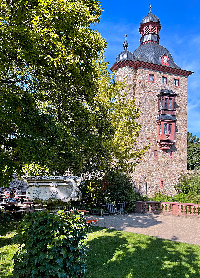 Schloss Vollrads Biergarten
