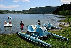 Boattour on the Lagoa das Furnas