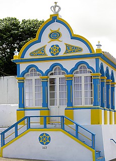 Coloured Imperio chapel on Terceira