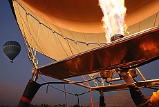 Balloonstart in Theben West