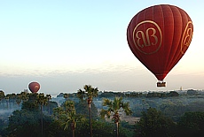 Hot Air Ballooning in Bagan