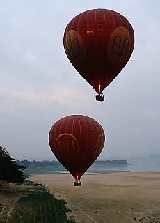 Balloons over Bagan at Ayeyarwady river