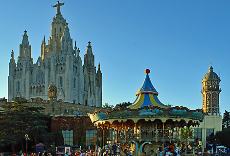 Merry-go-round in amusement Park Tibidabo