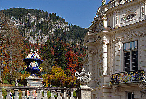 Palace Linderhof pleasure garden