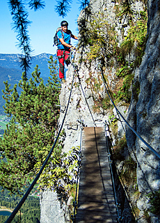 Hngebrcke am Schtzensteig des Kleinen Jenner