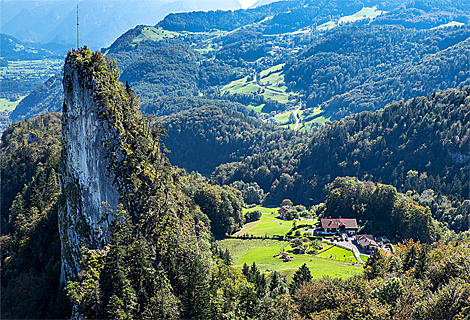 Blick vom Grossen Barmstein auf den Kleinen Barmstein