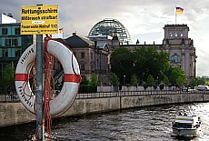 Rettungsschirm of German Reichstag Berlin