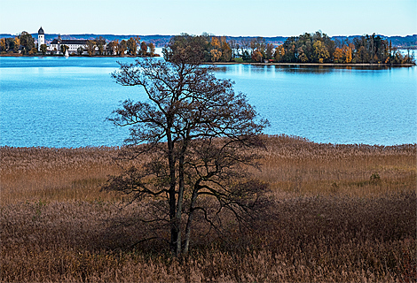 Blick von der Herreninsel zur Fraueninsel und Krautinsel