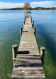 Bootssteg auf der Fraueninsel