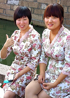 Lovely girls in Suzhou