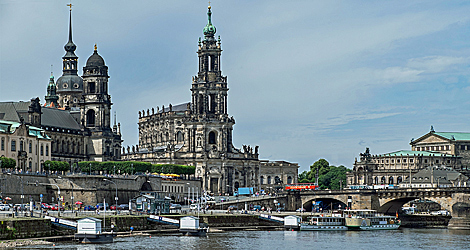 Skyline Elbpromenade in Dresden