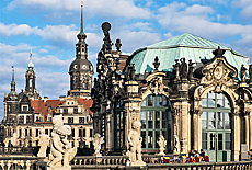 Cafe auf der Terrasse im Zwinger