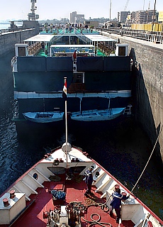 Hotelships in the lock chamber of Esna