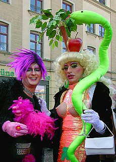 Divas in Carnival