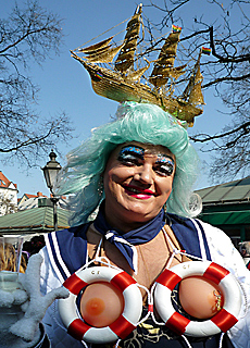 Sexy Fasching am Viktualienmarkt Mnchen