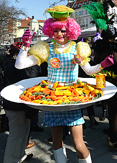 Faschingsdienstag am Viktualienmarkt Mnchen