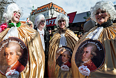 Faschingsdienstag am Viktualienmarkt Mnchen