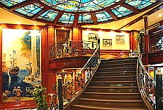 5 Star Luxury Hotelship Lobby