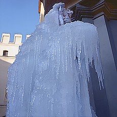 Icy water faountain at Stachus