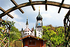 Monastery with allotment gardens in district Untergiesing