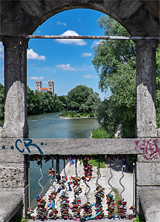 Blick von der Wittelsbacher Brcke auf die Isar